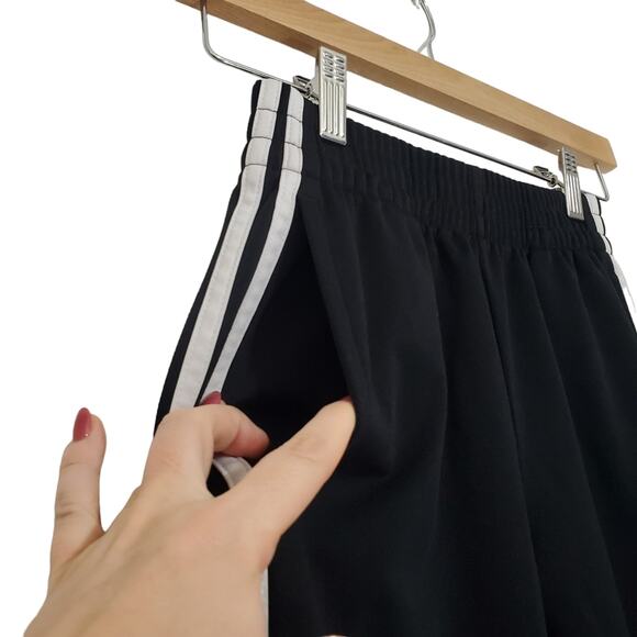 Adidas | Boys Drawstring Elastic Waist Athletic Pants Pockets - Play Condition - Picture 3 of 11